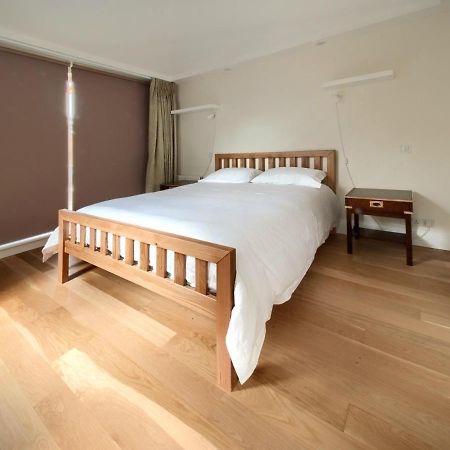 Serene Townhouse With Parking London Bagian luar foto