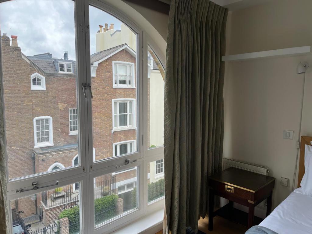 Serene Townhouse With Parking London Bagian luar foto